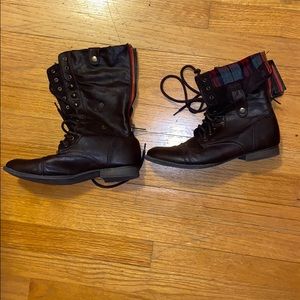 Cute reversible boots
